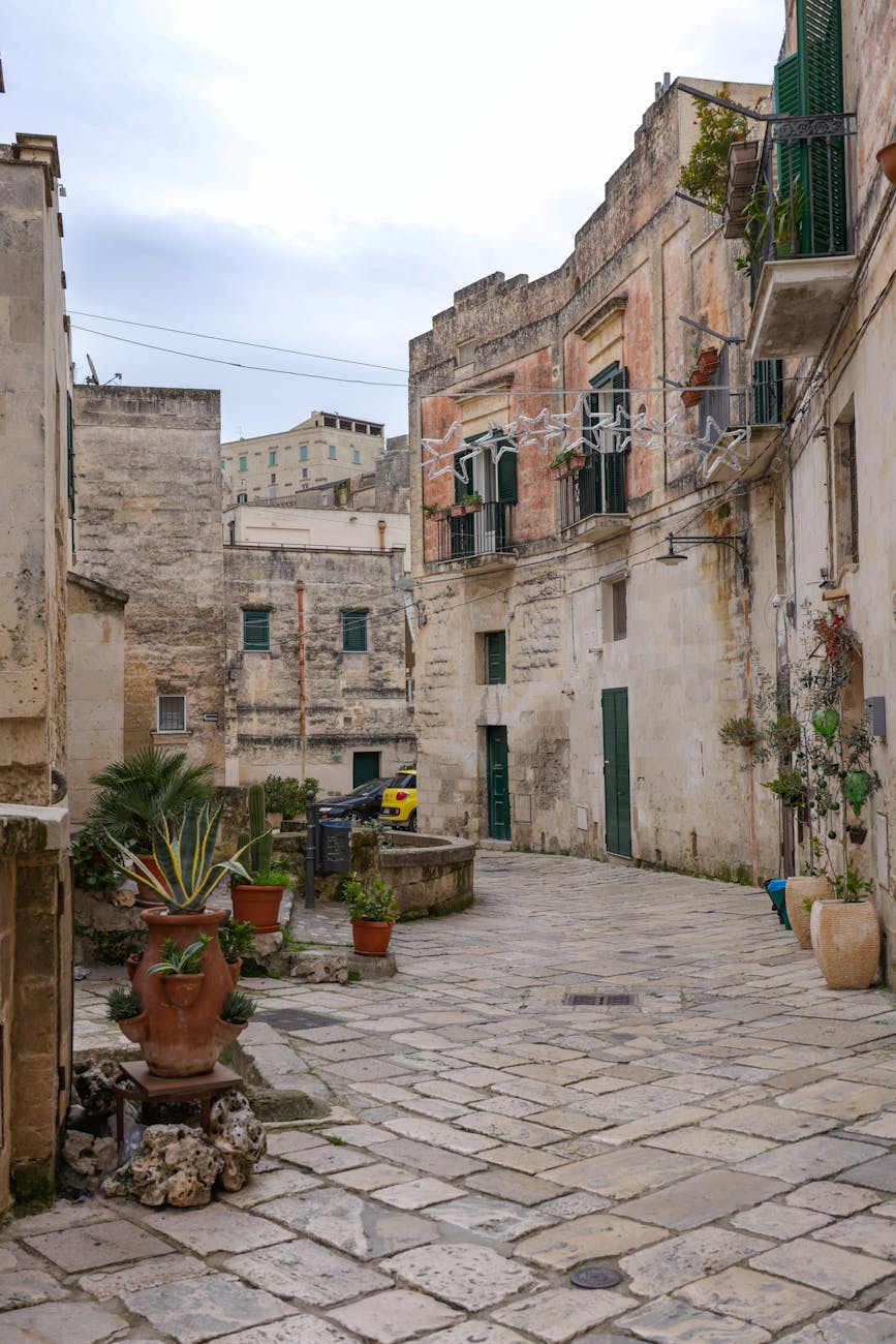 Matera, oltre 600 persone controllate nei weekend dalla Polizia