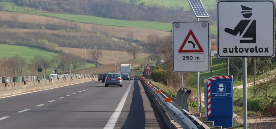 Controlli antidroga sulla Basentana: un arresto e una denuncia