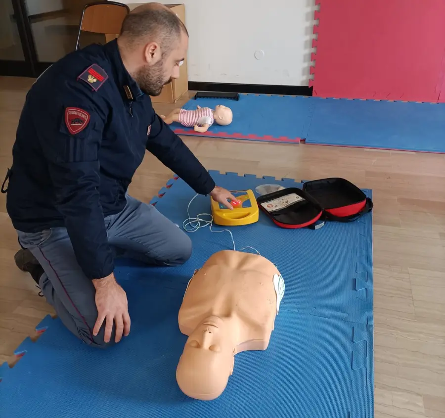 Formazione al primo soccorso per la Polizia di Stato: a Matera un corso su BLSD e disostruzione pediatrica